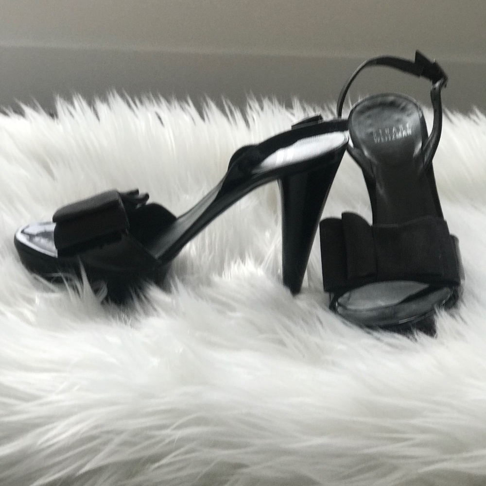 Stuart Weitzman elegant dressy sandals